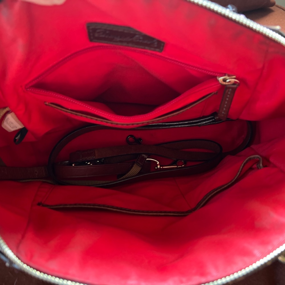 Dooney &Bourke - Picture 4 of 4